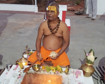 Baba's Unique Feats of Dhauti and Khanda Yoga